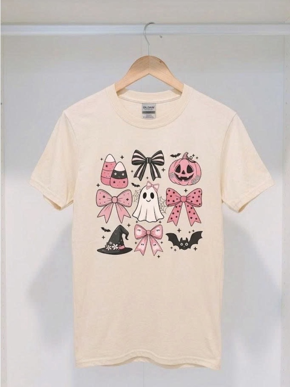 Coquette Pink Bow Halloween Graphic Tee Cute Ghost Pumpkin Cream T-Shirt